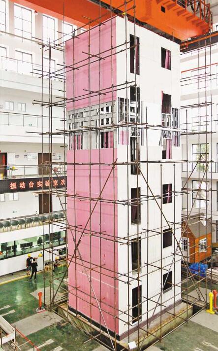 高校干部培训_世界首个6层冷弯薄壁型钢结构房屋振动台试验